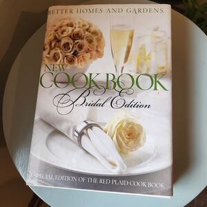Better Homes and Gardens cookbook hardback Bridal Edition NEW!